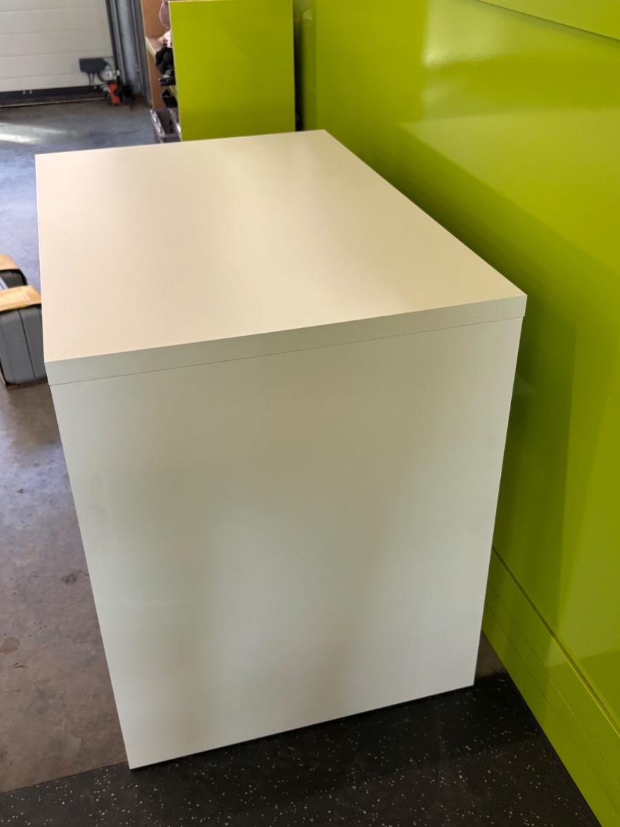 Weisser Schreibtisch mit 2 Schubladen, 90x60x75cm – Bild 5