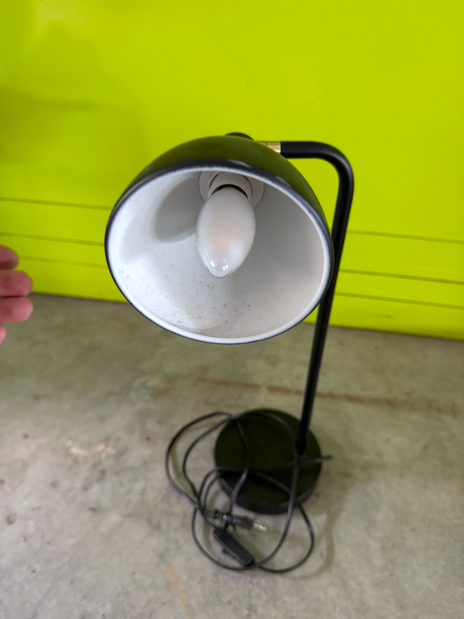 Nordlux Tischlampe schwarz mit Messingring – Bild 2