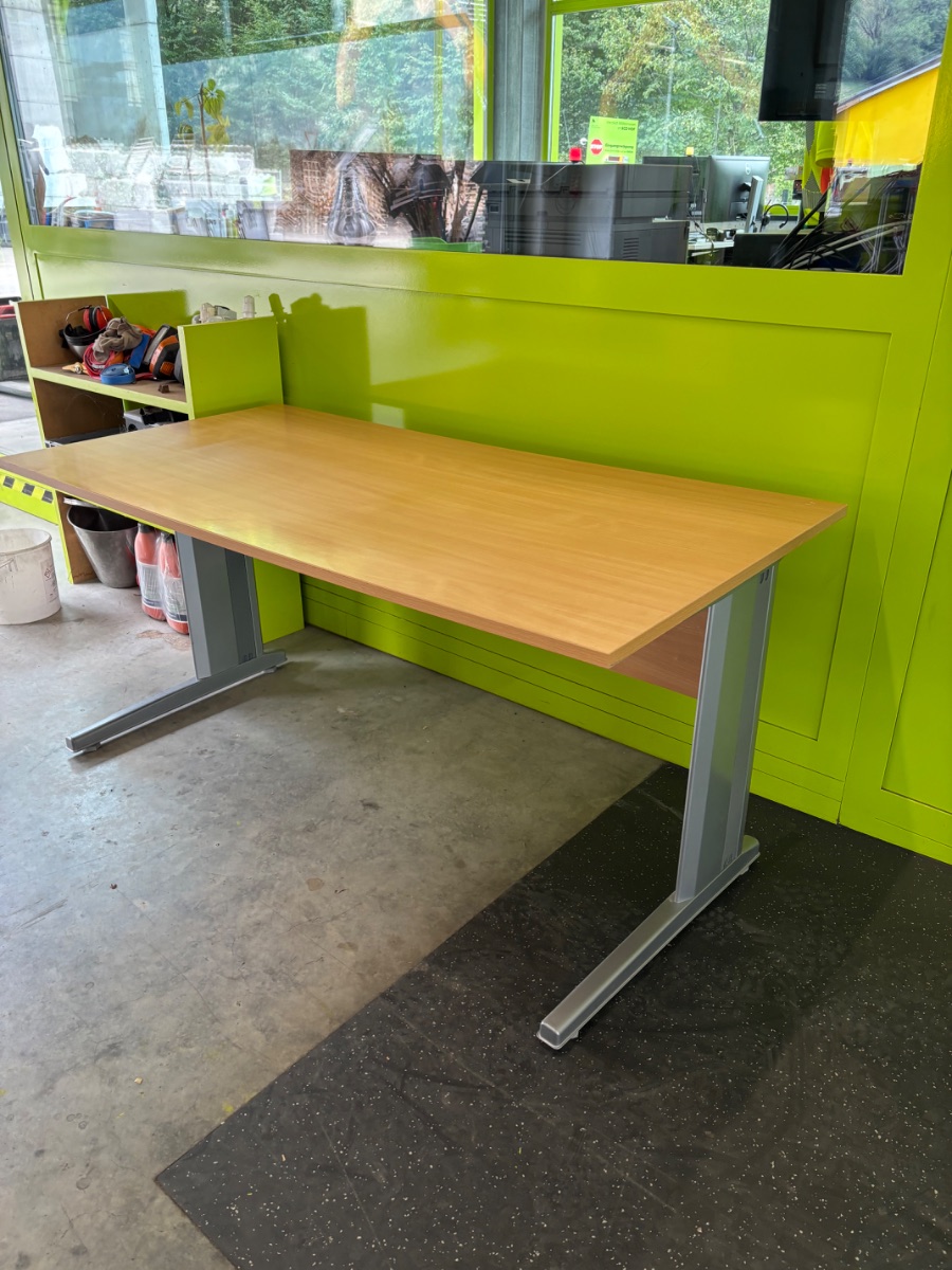 Bürotisch Buche 160x80cm, silberne Metallbeine – Bild 3