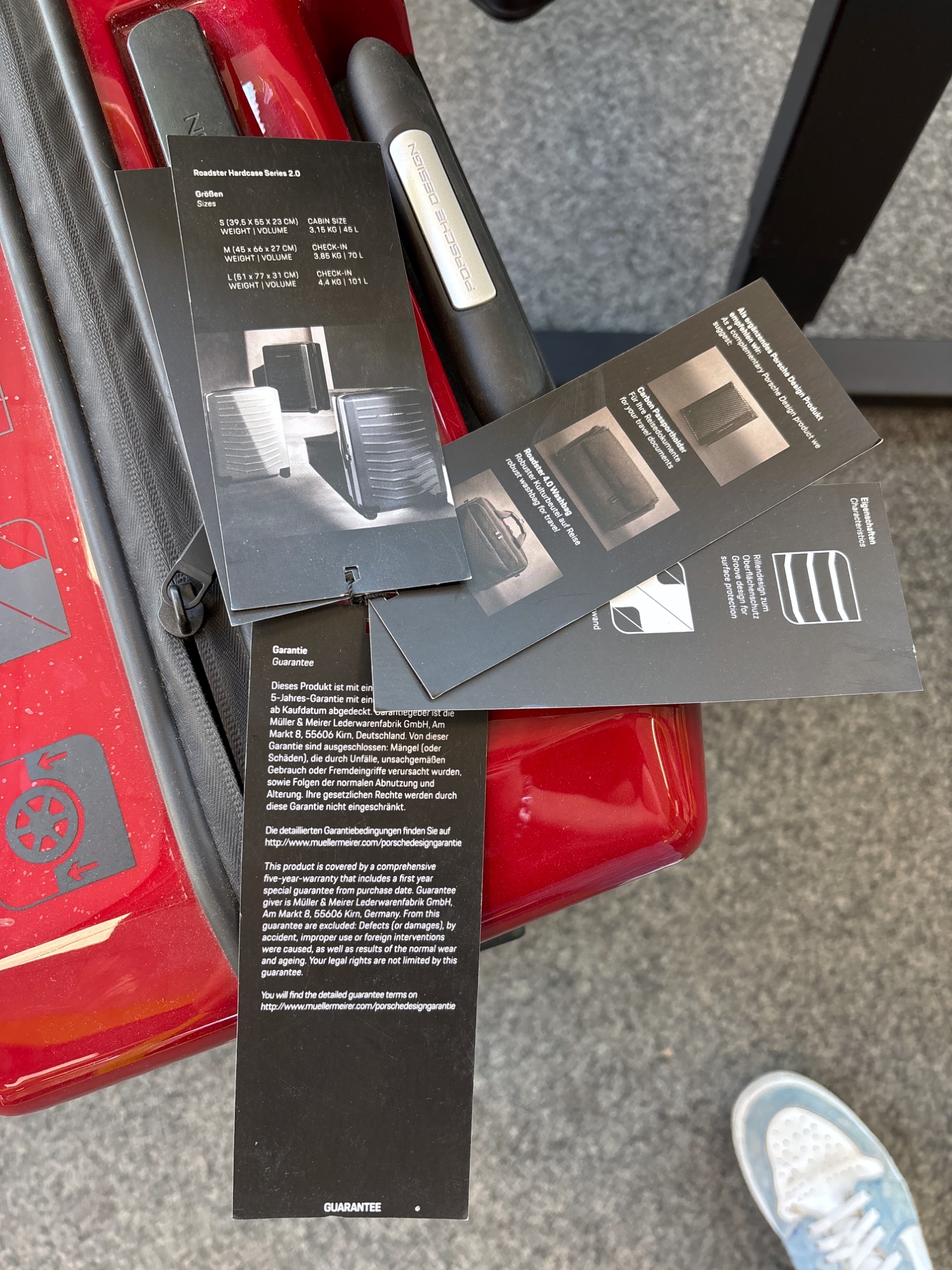 Porsche Design Roadster Hardcase 2.0 Koffer M, rot – Bild 5