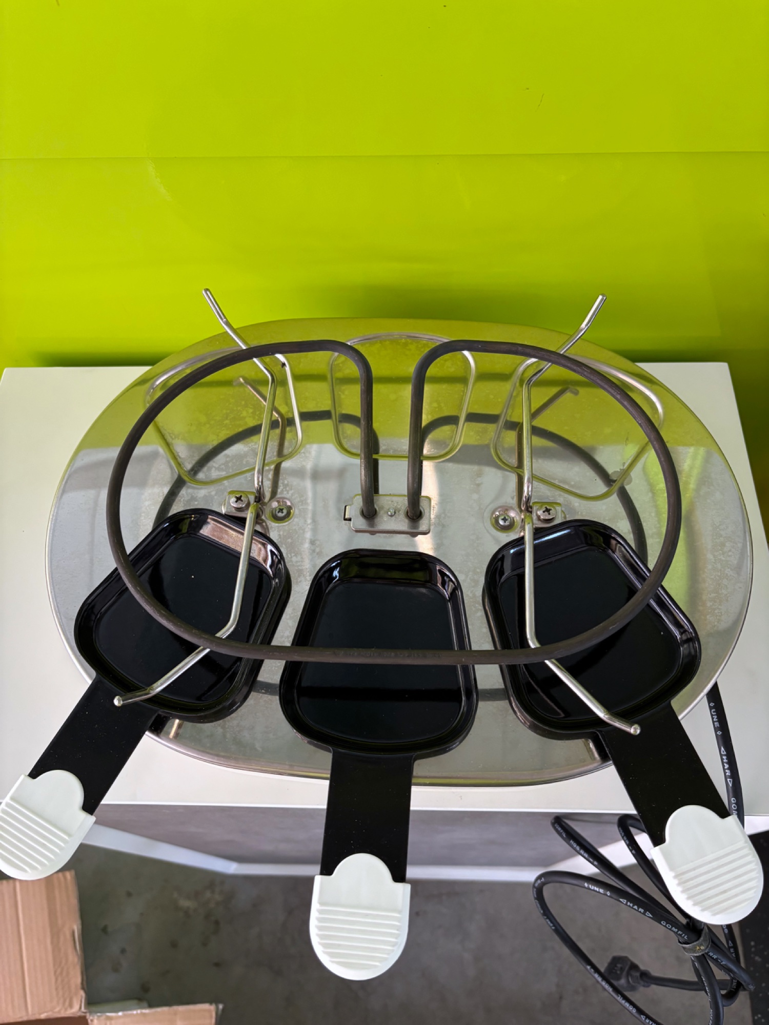 Raclette-Ofen für 6 Personen mit Grillplatte – Bild 3