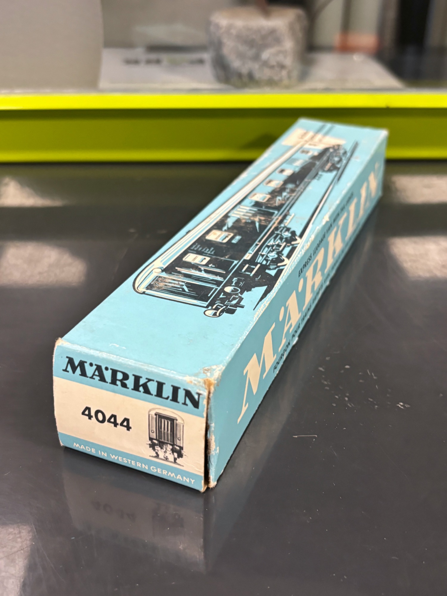 Märklin 4044 D-Zug-Gepäckwagen H0 mit Schlusslichtern